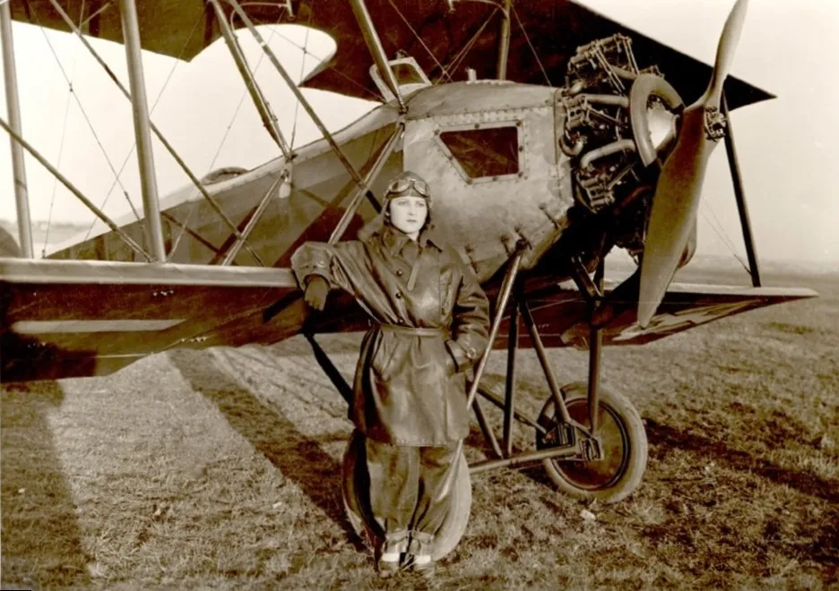 Danica Tomić, prva žena pilot kod nas, 1928. godine.
